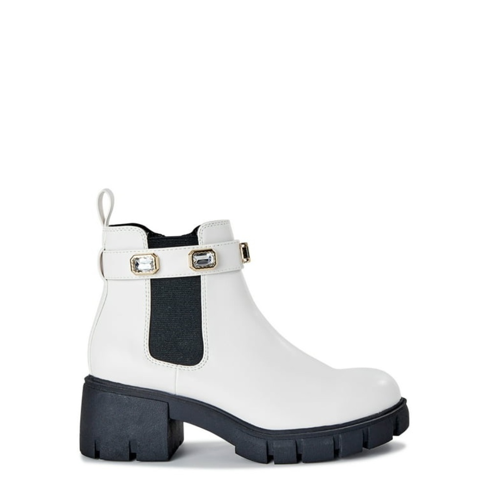 NWT MADDEN NYC Chelsea Boots
